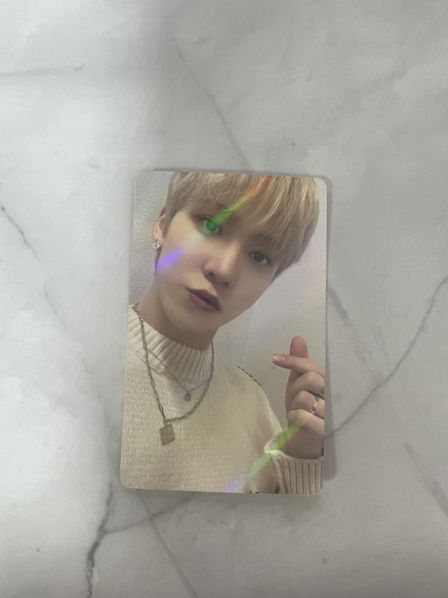 Ateez: 1St Photobook: Ode To Youth: Holografic Photocard-