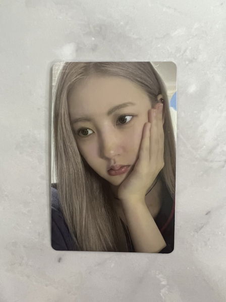 BABYMONSTER: YG Photocard-