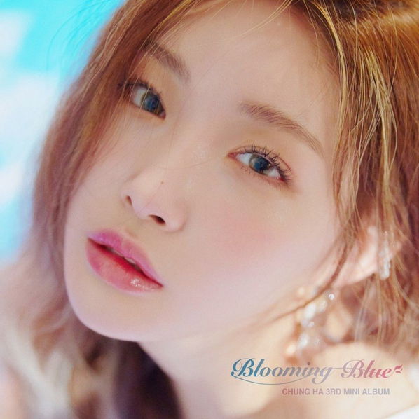 Chung Ha: Blooming Blue-8809603543998