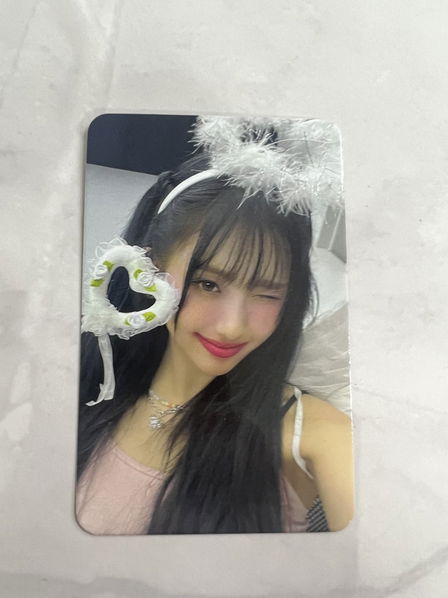 Everglow: Zombie: Apple Music Photocard-