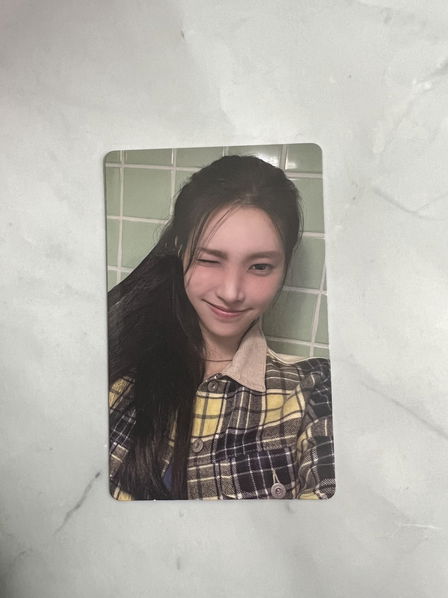 ILLIT: Super Real Me: Photocard-