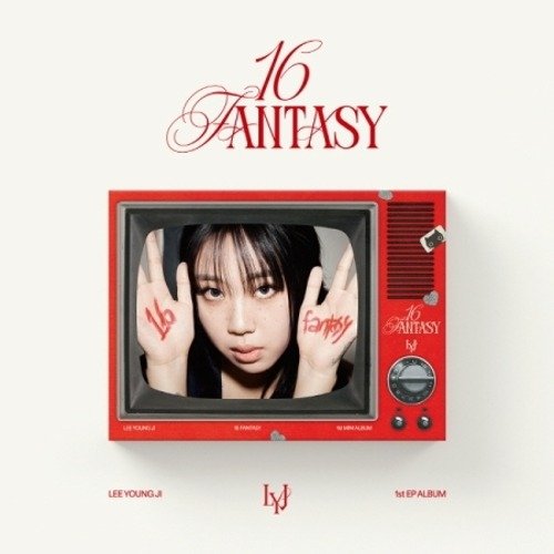 Lee Young Ji: 16 Fantasy (Photobook Version)-8804775451294