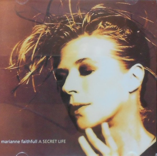 Marianne Faithfull: A Secret Life-602448888945