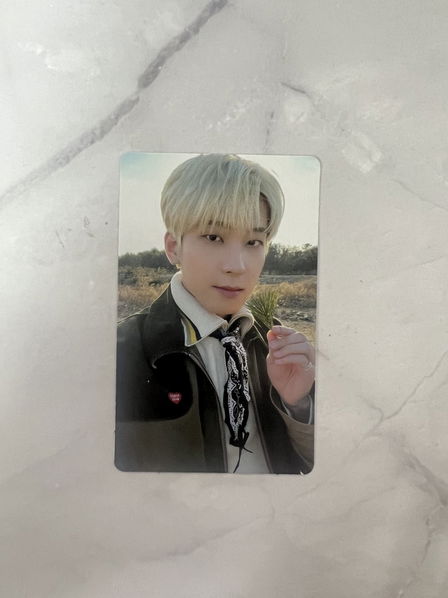 Seventeen: Face The Sun: Weverse Benefit Photocard-