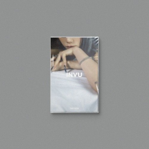 Taeyeon: Invu (Tape Version)-8809755508029