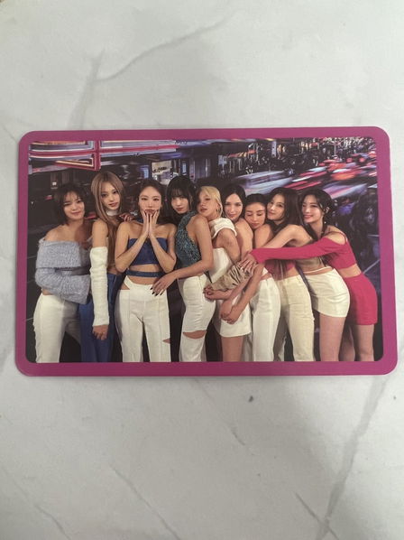 Twice: Ready To Be: Photocard READY-