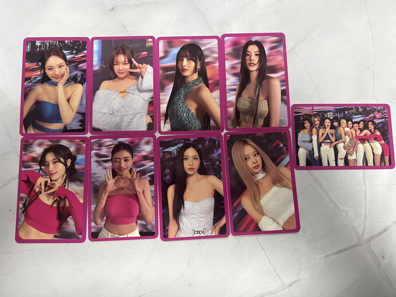 Twice: Ready To Be: SET 9 Photocards (READY Version)-