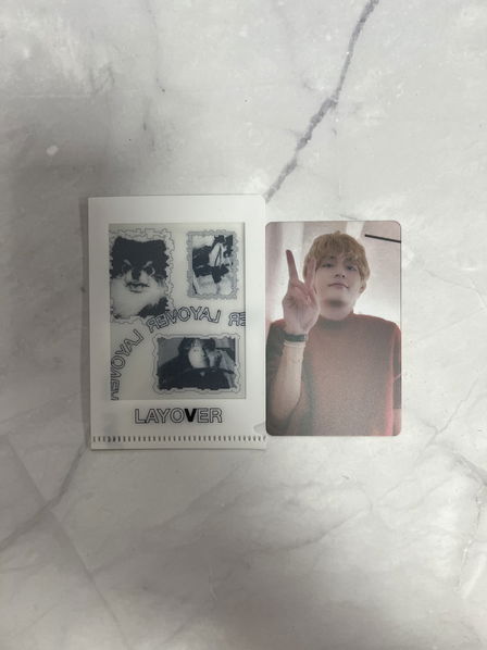 V (BTS): Layover: Frame + PVC Photocard-