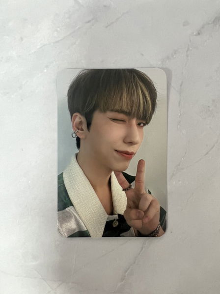 Xdinary-Heroes: Deadlock: Photocard-